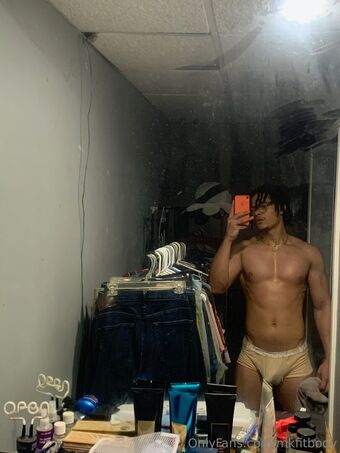 mk7fitbody Alastonkuvavuotoja OnlyFansista 12