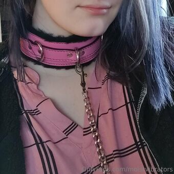 moistvibrators Alastonkuvavuotoja OnlyFansista 11