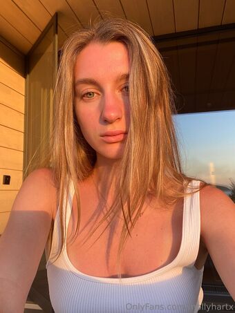 mollyhartx