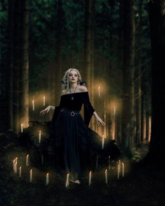 Monsa Isa Alastonkuvavuotoja OnlyFansista 5