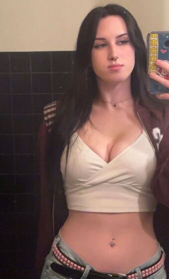 Morgan Alastonkuvavuotoja OnlyFansista 68