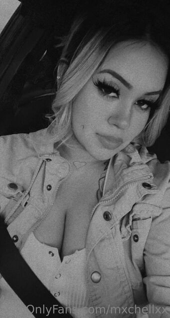 mxchellxx Alastonkuvavuotoja OnlyFansista 14