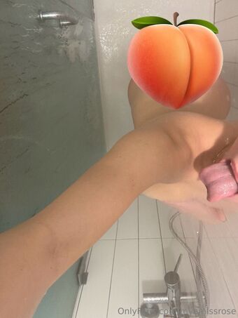 myamissrose Alastonkuvavuotoja OnlyFansista 11