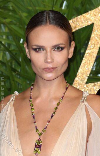 Natasha Poly Alastonkuvavuotoja OnlyFansista 71