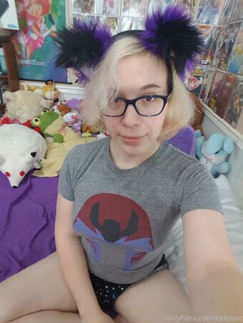 nekoarc Alastonkuvavuotoja OnlyFansista 33