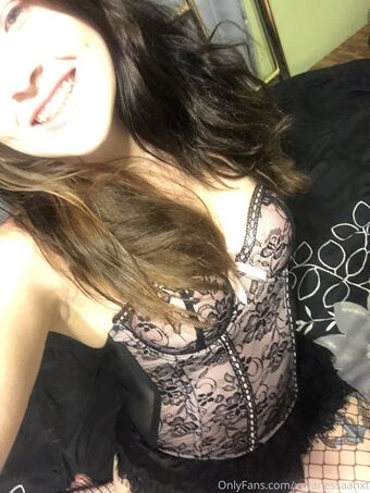 nessajade Alastonkuvavuotoja OnlyFansista 45