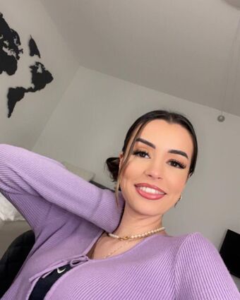 NoraExplorer Alastonkuvavuotoja OnlyFansista 19
