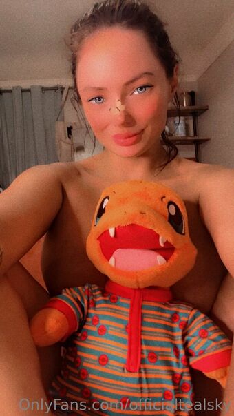 officialtealsky