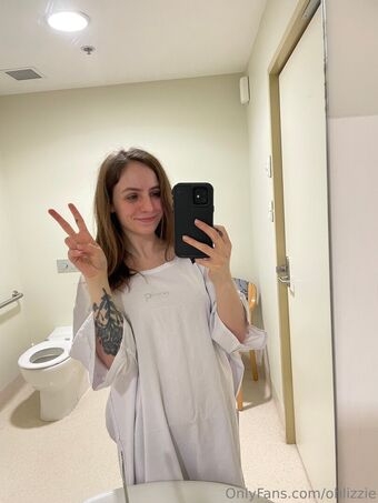 ohlizzie Alastonkuvavuotoja OnlyFansista 28