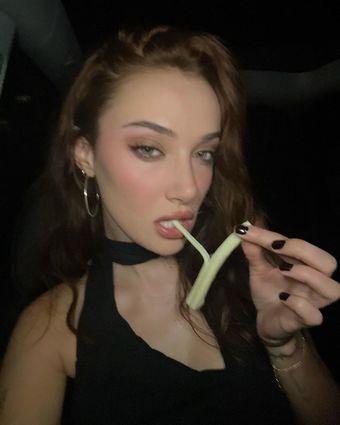 Olivia OBrien