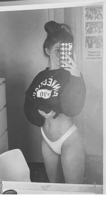 OliviacShaffer Alastonkuvavuotoja OnlyFansista 11