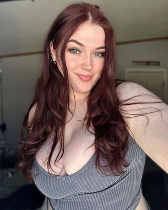 Omwhore Alastonkuvavuotoja OnlyFansista 13
