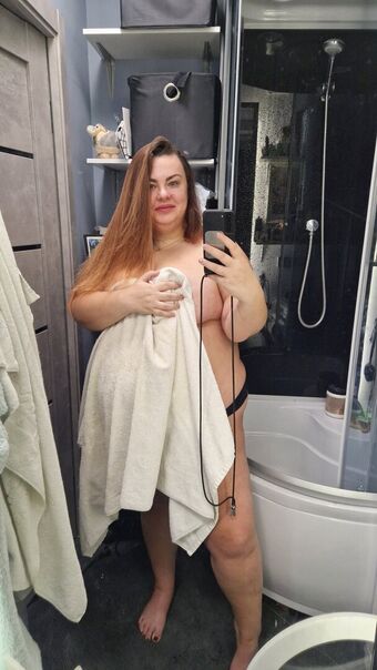 plussize_model Alastonkuvavuotoja OnlyFansista 1
