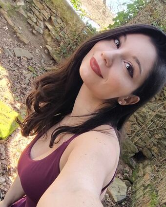 Pressea Alastonkuvavuotoja OnlyFansista 5