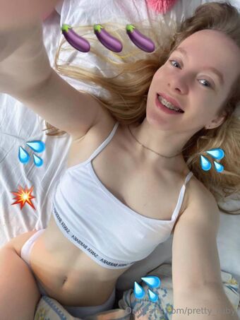 pretty_ruby Alastonkuvavuotoja OnlyFansista 3