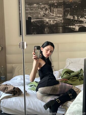 prettyyangell Alastonkuvavuotoja OnlyFansista 40