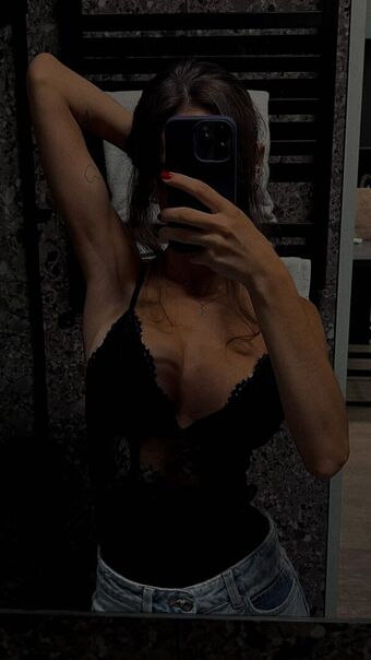 pretylittlething