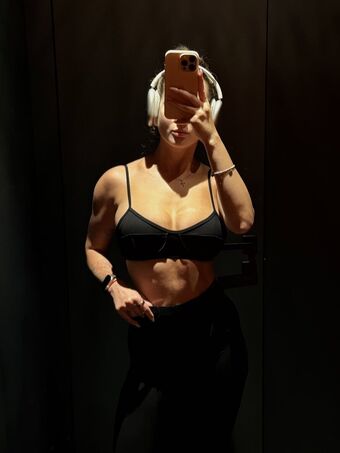 pretylittlething