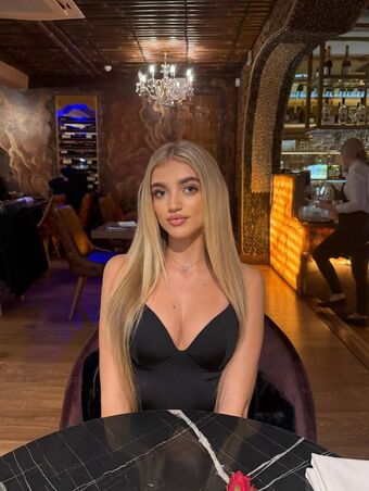 Princess Andre Alastonkuvavuotoja OnlyFansista 118