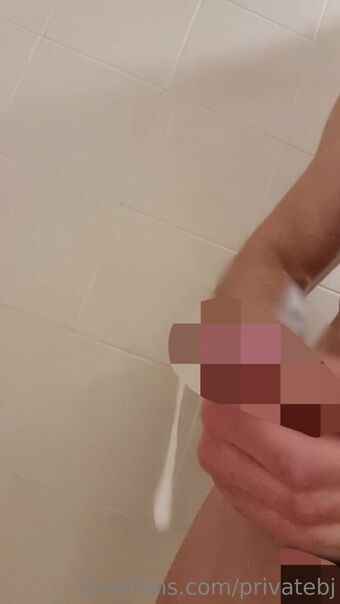 privatebj Alastonkuvavuotoja OnlyFansista 9