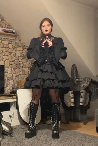 qoqsik Alastonkuvavuotoja OnlyFansista 37