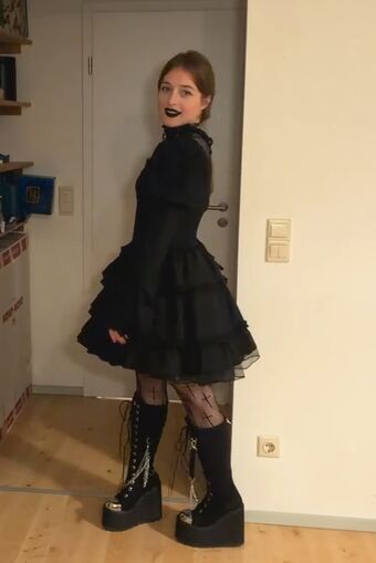 qoqsik Alastonkuvavuotoja OnlyFansista 41