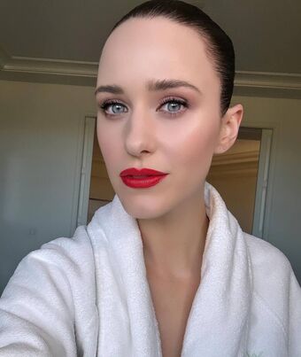 Rachel Brosnahan (Marvelous Mrs. Maisel)