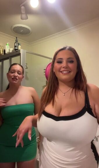 Raphaela S Alastonkuvavuotoja OnlyFansista 31