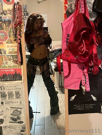 Roxyz111