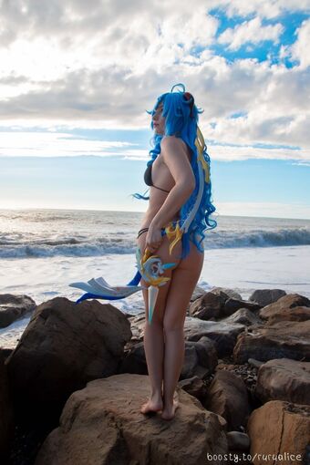 RuRuAlice Alastonkuvavuotoja OnlyFansista 4