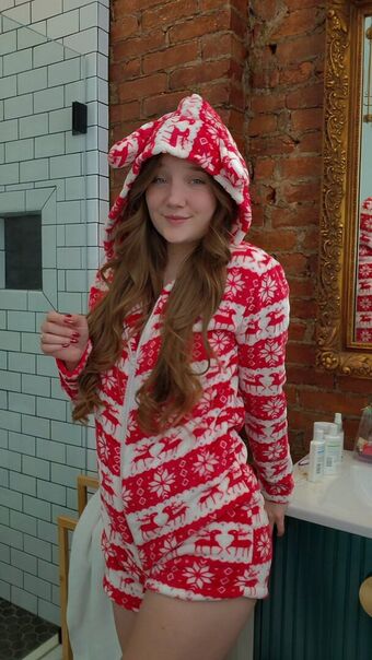 sableheart Alastonkuvavuotoja OnlyFansista 17