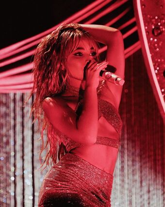Sabrina-carpenter