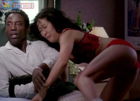 Sandra Oh Alastonkuvavuotoja OnlyFansista 9