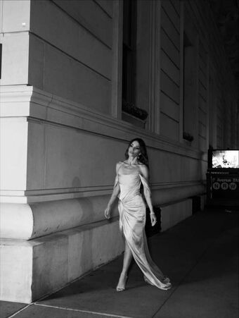 Sarah Shahi Alastonkuvavuotoja OnlyFansista 167