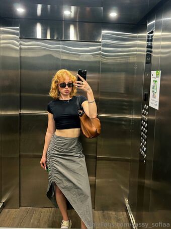 sassy_sofiaa Alastonkuvavuotoja OnlyFansista 23