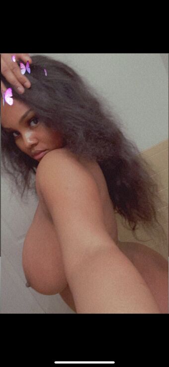 sayprettyplease Alastonkuvavuotoja OnlyFansista 1