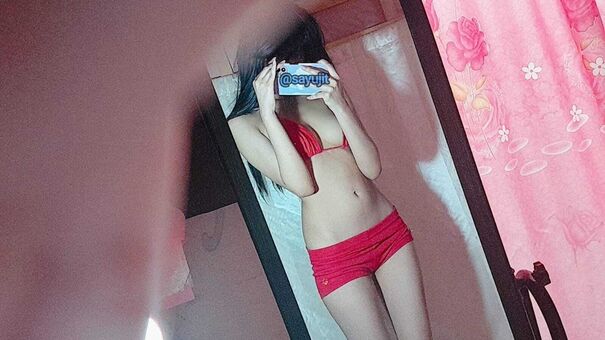 Sayujit Alastonkuvavuotoja OnlyFansista 2
