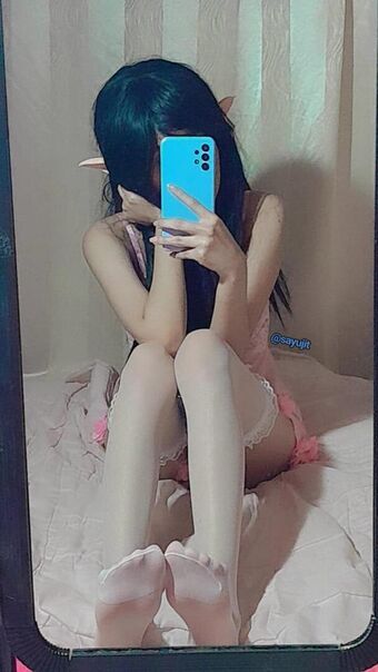 Sayujit Alastonkuvavuotoja OnlyFansista 6