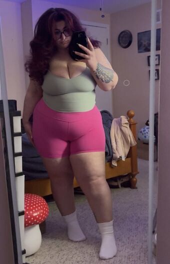 send4jess Alastonkuvavuotoja OnlyFansista 18