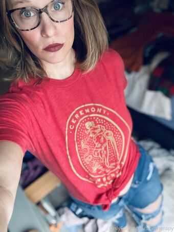sexttherapy Alastonkuvavuotoja OnlyFansista 10