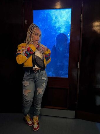 Sheera Morrison Alastonkuvavuotoja OnlyFansista 30