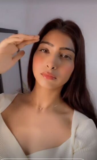 Shine Kaur Alastonkuvavuotoja OnlyFansista 3