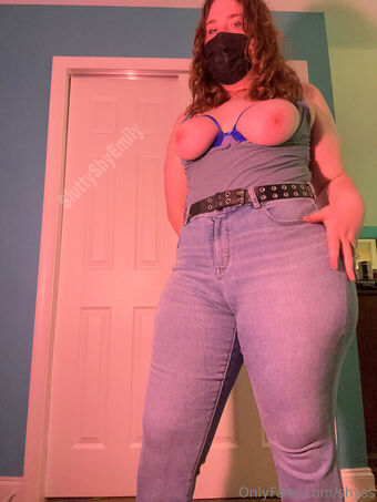 shyss Alastonkuvavuotoja OnlyFansista 26