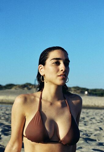 Simona Tabasco Alastonkuvavuotoja OnlyFansista 29