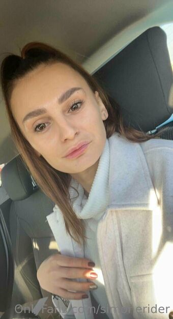 simonerider Alastonkuvavuotoja OnlyFansista 20