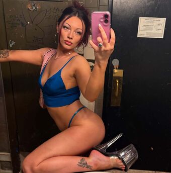 sinsofpassion Alastonkuvavuotoja OnlyFansista 1