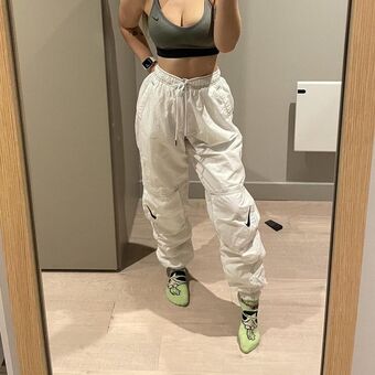Skye Reed Alastonkuvavuotoja OnlyFansista 32