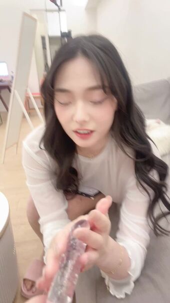 Slivia__王苡昕 Alastonkuvavuotoja OnlyFansista 52