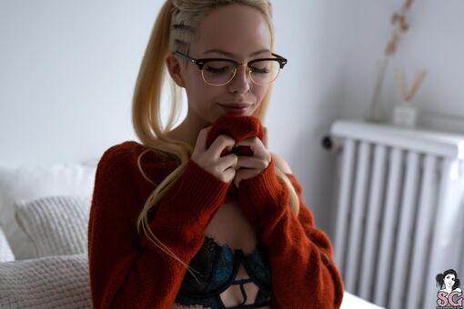 slust Alastonkuvavuotoja OnlyFansista 3