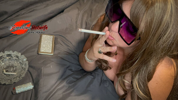 smokinghotwife
